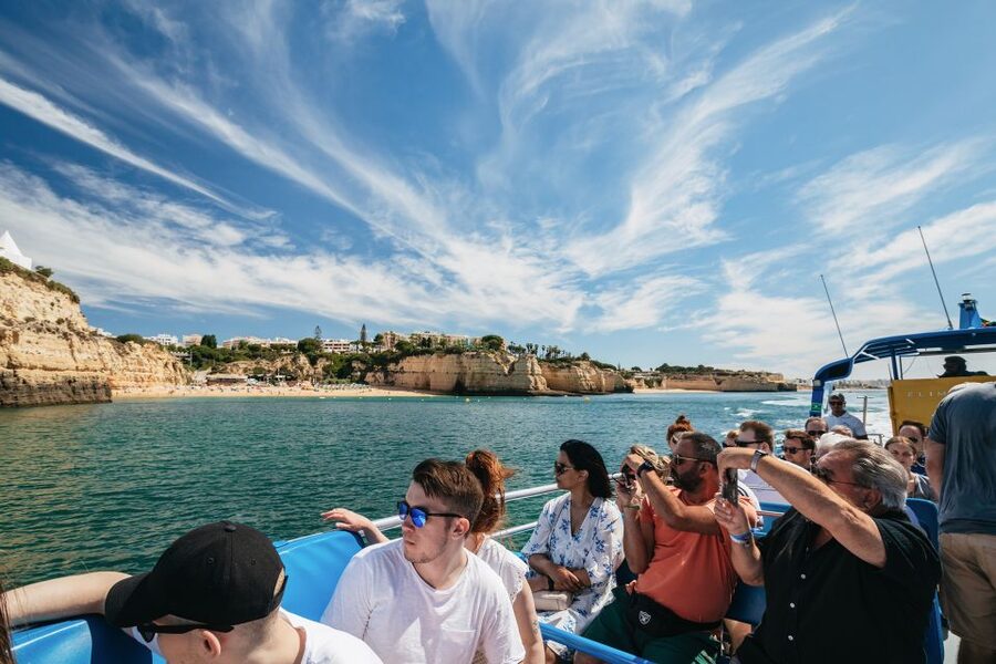 Albufeira: 2.5-Hour Benagil Caves & Dolphin Watching - Key points to know before booking