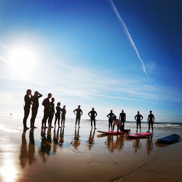 Albufeira: 2-Hour Falesia Beach Surf Lesson - A Friendly Session for Families and Solo Participants