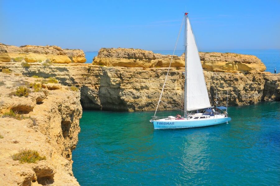Albufeira: 3-Hour Yacht Daytime/Sunset Cruise to Benagil - What you really see at Benagil Cave