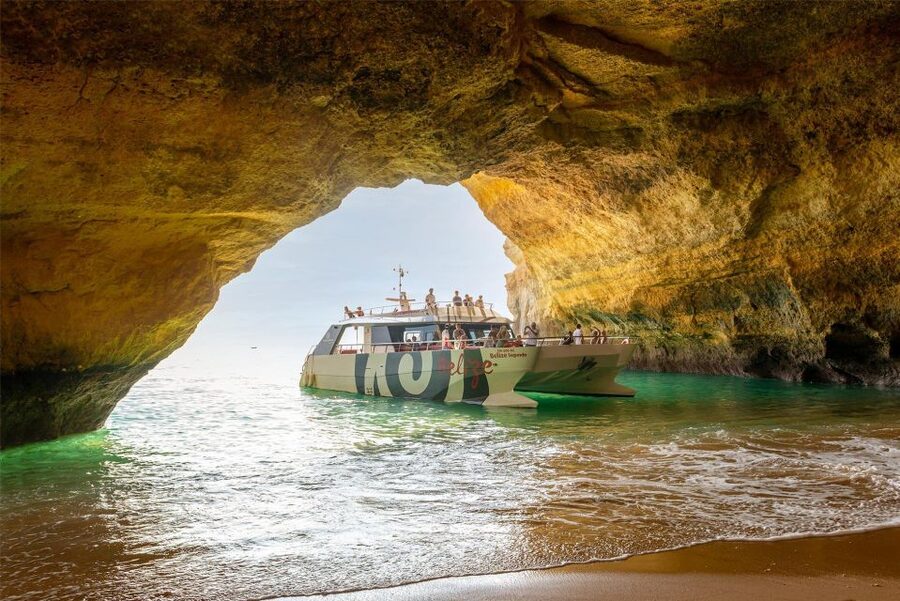 Albufeira: Algarve 3-Hour Benagil Sunset and Coastline Tour - Sailing out of Albufeira Marina