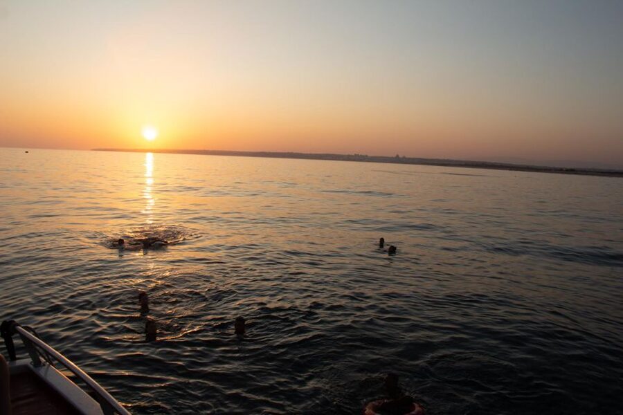 Albufeira: Algarve 3-Hour Benagil Sunset and Coastline Tour - What makes the sunset timing worthwhile