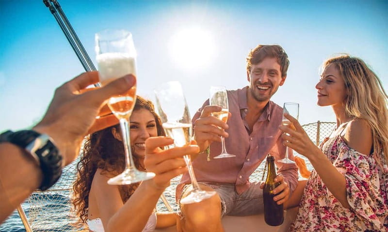 Albufeira: Algarve Sunset Sailing Experience - Key points to know before booking