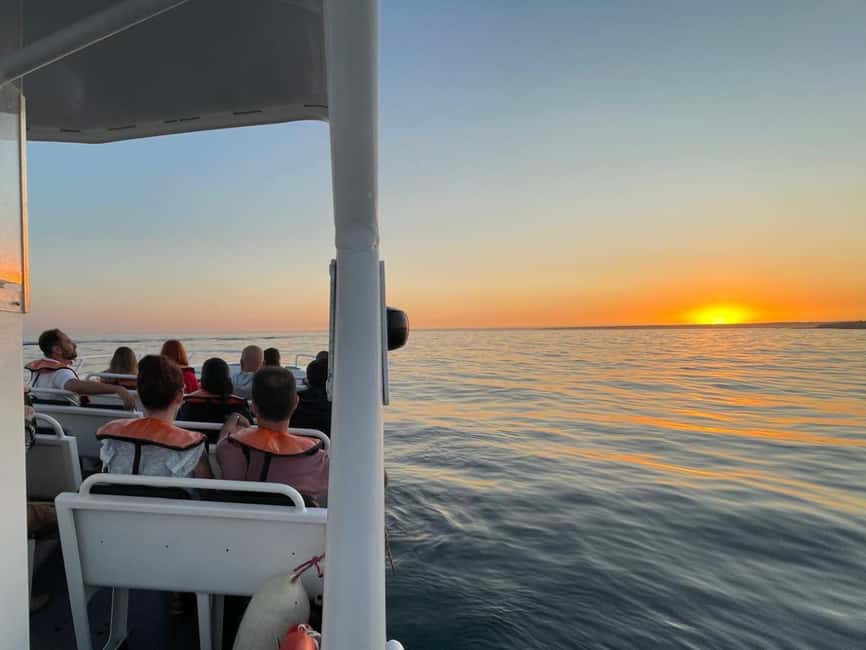 Albufeira: Benagil Cave Sunset Cruise - The crew, languages, and sense of safety