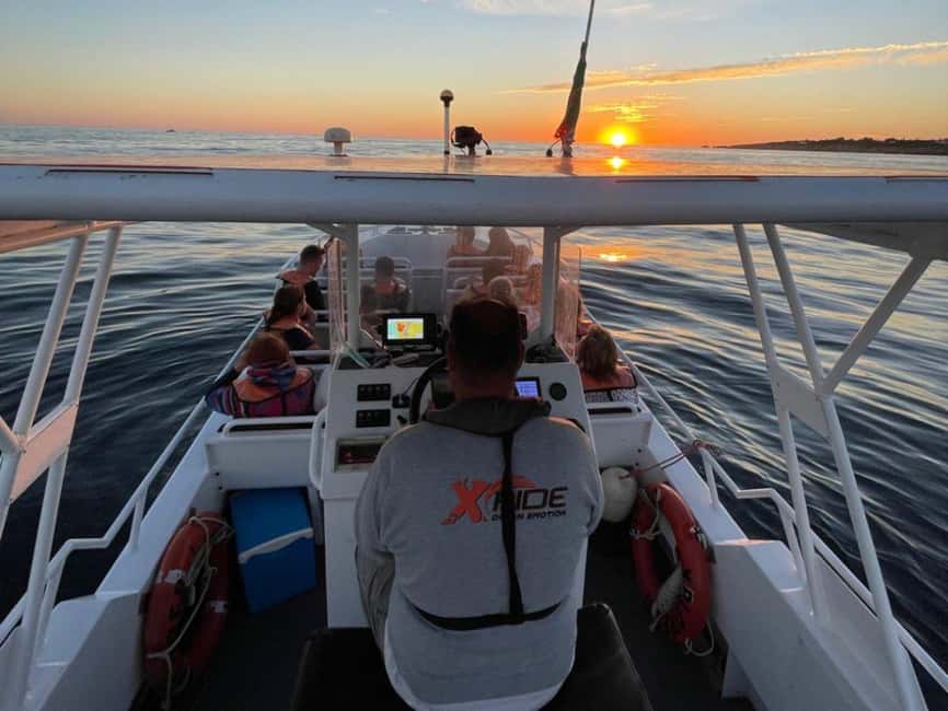 Albufeira: Benagil Cave Sunset Cruise - Accessibility and practical restrictions