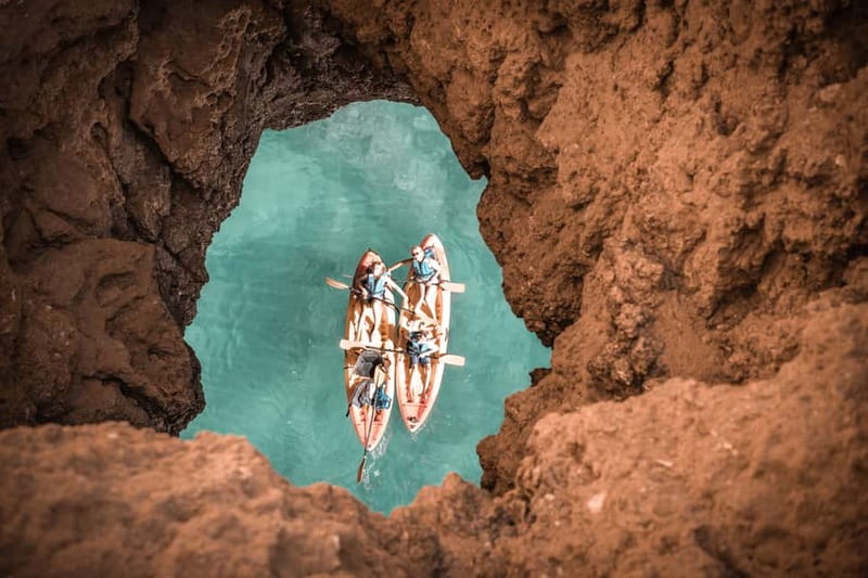Albufeira: Caves and Cliffs Kayaking Tour - The five-minute safety briefing and first strokes