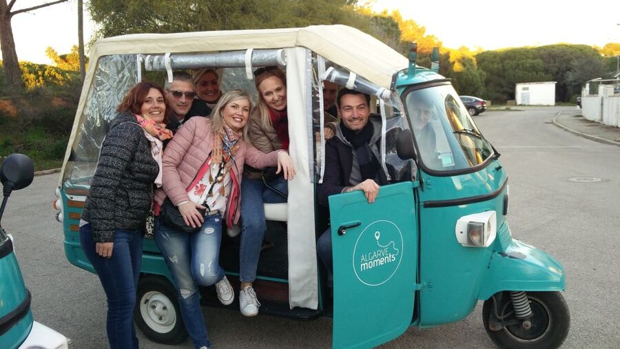 Albufeira: City Highlights & WINE TASTING - Four Algarve wines at a local vineyard
