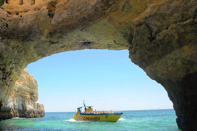 Albufeira Dreamer Boat Trip - Benagil Cave and the limits of sea conditions