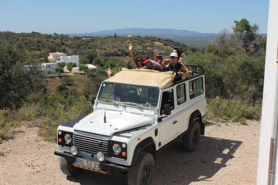 Albufeira: Jeep Safari Half-Day Countryside Tour - Viewpoints, orange groves, and working farmland