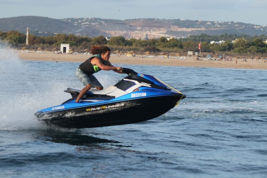 Albufeira: Jet Ski Rental - Who should book this experience?