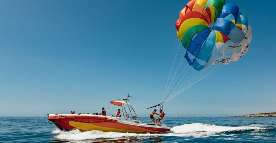 Albufeira: Parasailing Boat Trip - At Albufeira Marina, get ready without rushing