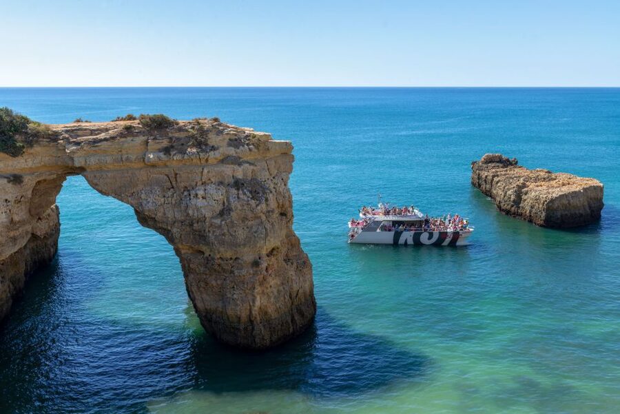 Algarve 3-Hour Caves and Coastline Boat Trip - Key points at a glance