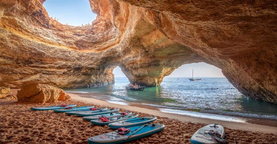Algarve: Benagil Caves SUP Tour since 2016 - Photos without keeping your phone in your hand
