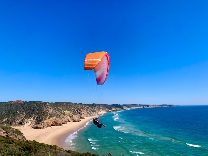 Algarve Coast: Paragliding Experience - Why the meeting point is not fixed