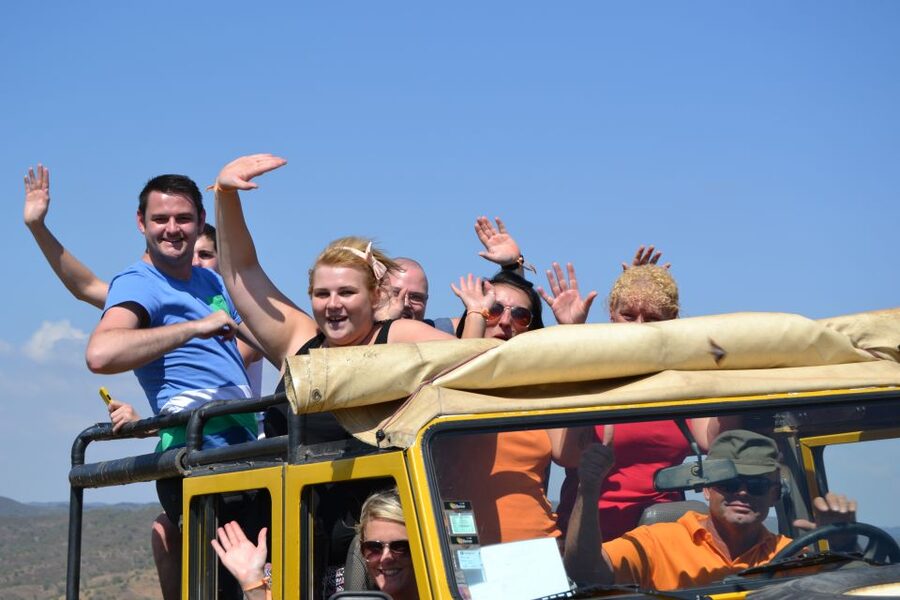 Algarve Jeep Safari Full-Day - Narrow roads and villages that time forgot