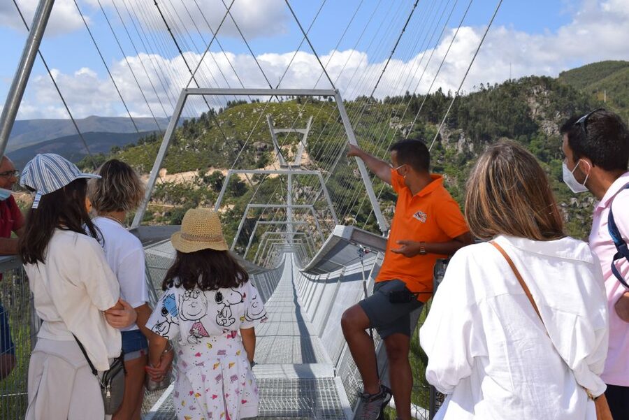 Alvarenga: Paiva Walkways and 516 Arouca Bridge Guided Tour - The 4x4 return through Paiva Valley