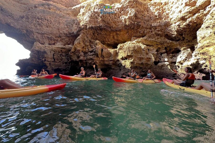 Armação de Pêra: 2-Hour Wild Beaches and Caves Kayak Tour - Fontainhas, Albandeira, and the wild beaches