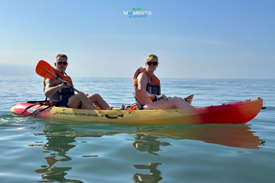 Armação de Pêra: 2-Hour Wild Beaches and Caves Kayak Tour - What the guide adds to the scenery