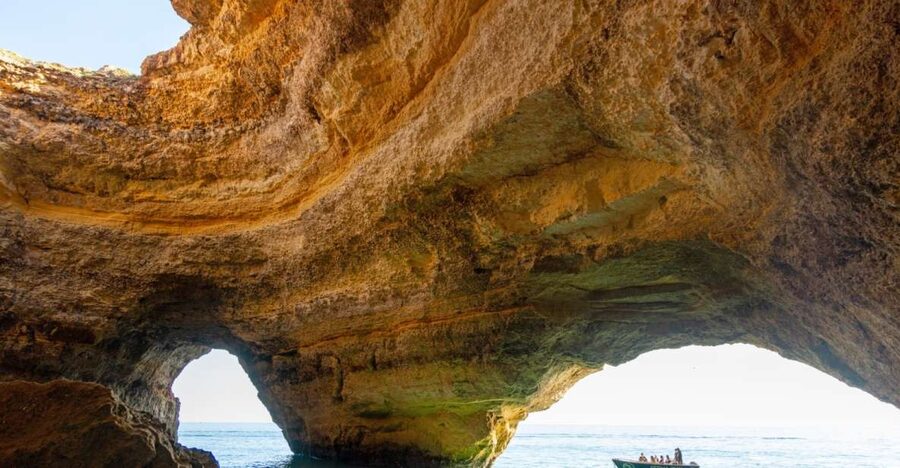 Armação de Pêra: Benagil Caves and Secret Beaches Boat Trip - Key points at a glance