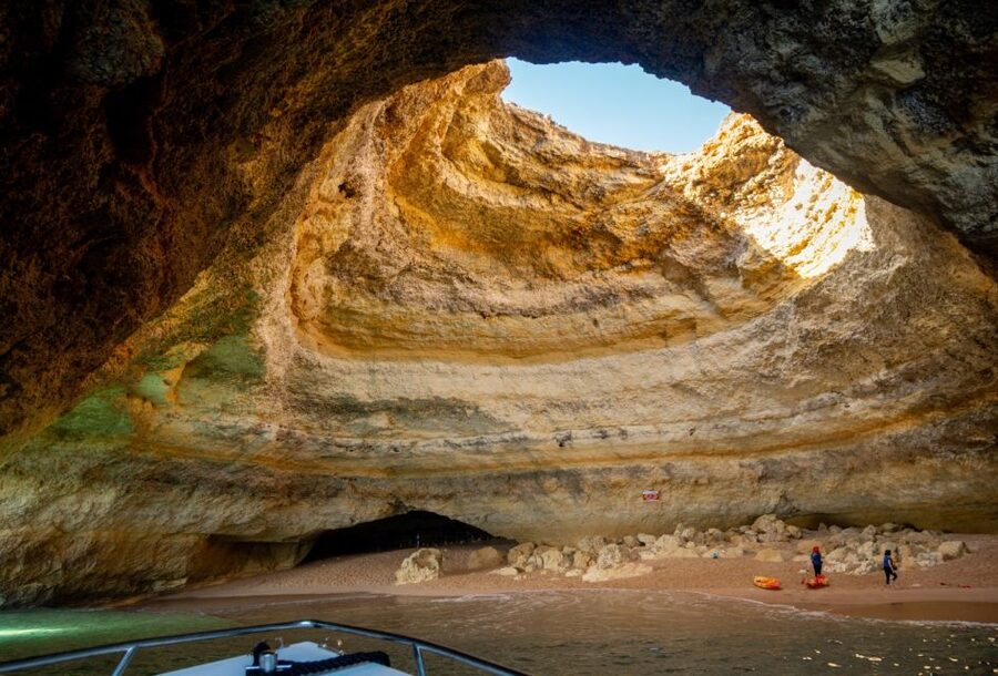 Armação de Pêra: Benagil Caves and Secret Beaches Boat Trip - Marinha Beach and the famous arches
