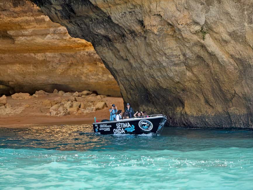 Armação de Pêra: Benagil´s 15 Best Caves Boat Tour - What to expect at Benagil Cave