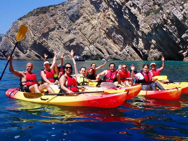 Arrábida Marine Reserve: Kayaking & Snorkeling Tour - Learning the paddle before reaching the cliffs