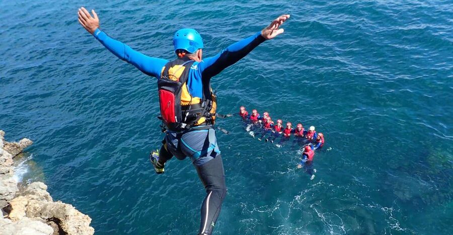 Arrábida: Setubal, Sesimbra Coasteering & Speedboat Tour - Key points to know before booking