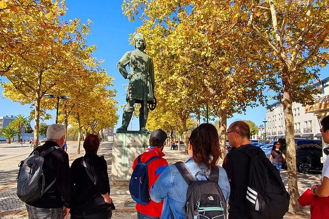 Aveiro and Costa Nova Half Day Tour from Porto with Boat Ride - Guides Can Make or Break the Experience