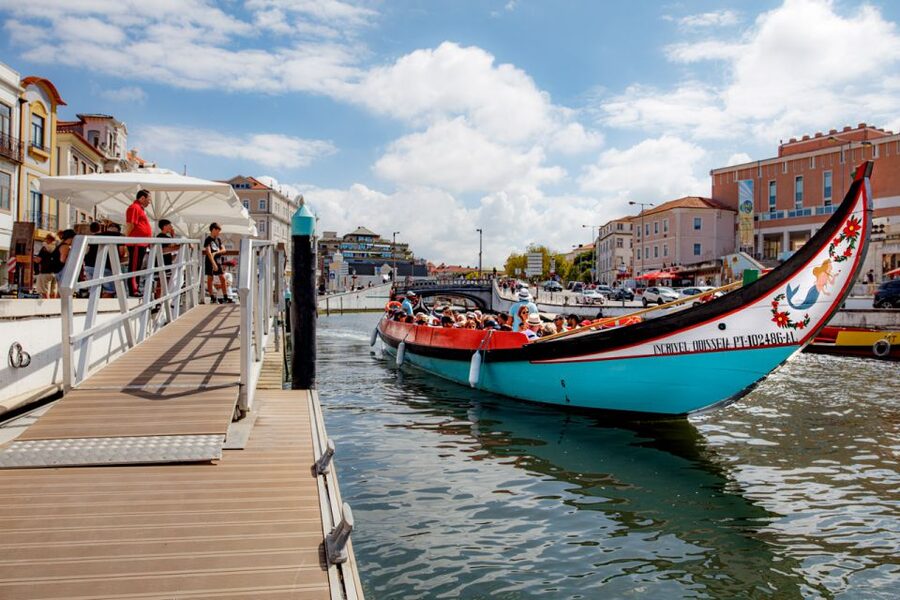 Aveiro: Scenic Guided Boat Tour - Who Will Enjoy This Boat Ride Most?