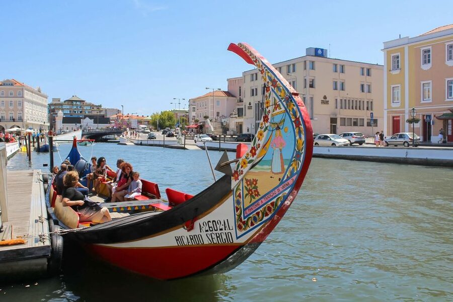 Aveiro: Traditional Moliceiro Boat Tour - Key points to know before you go