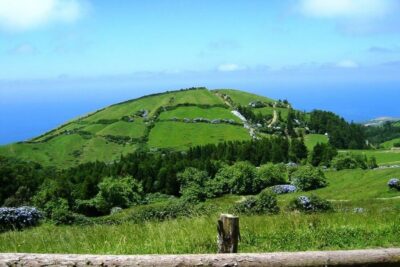 Azores: Sete Cidades Scenic Jeep Tour from Ponta Delgada