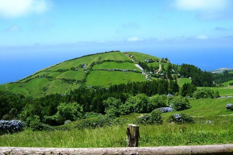 Azores: Sete Cidades Scenic Jeep Tour from Ponta Delgada - Pickup from Ponta Delgada keeps the morning simple