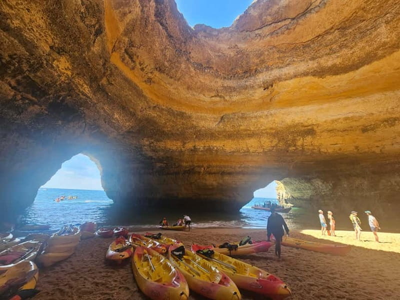 Benagil: Benagil Beach Kayak Rental - What the 1.5-hour outing is like