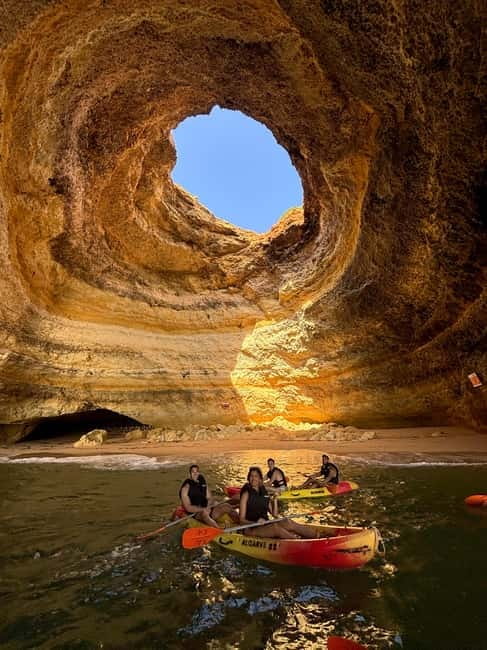Benagil Cave - Kayak Guided tour - Starting beside the sea in Carvoeiro