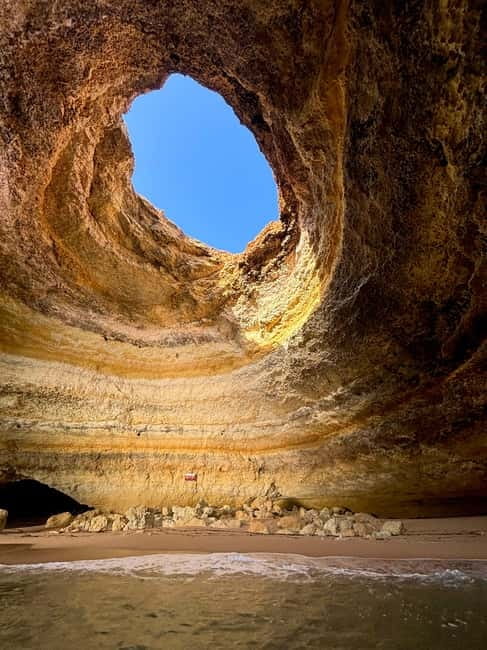Benagil Cave - Kayak Guided tour - Paddling through Algarve coves and algars