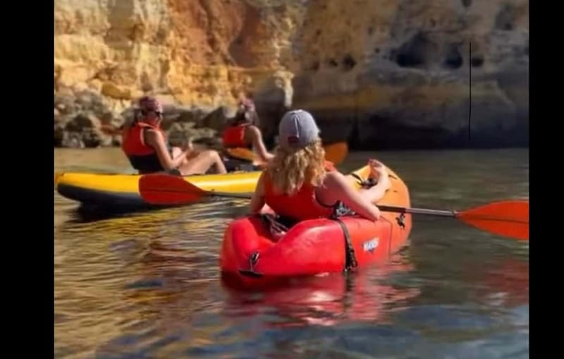 Benagil: Guided Kayak Tour inside caves and Praia da Marinha - Key points at a glance