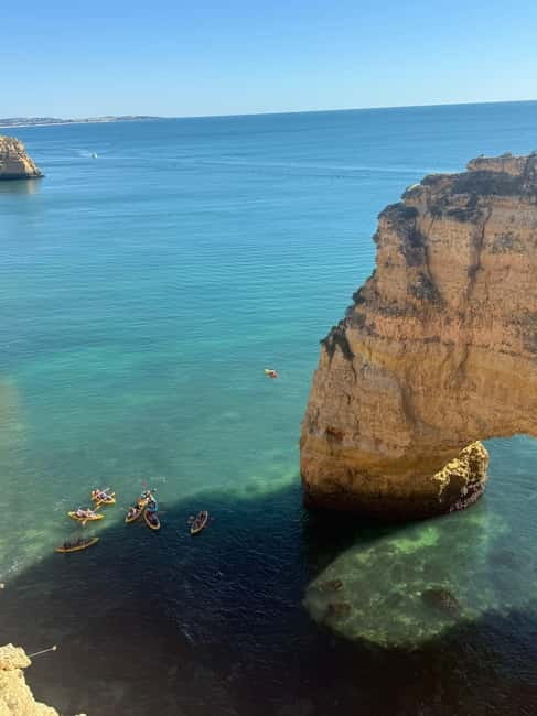 Benagil: Guided Kayak Tour inside caves and Praia da Marinha - Returning to Benagil Beach