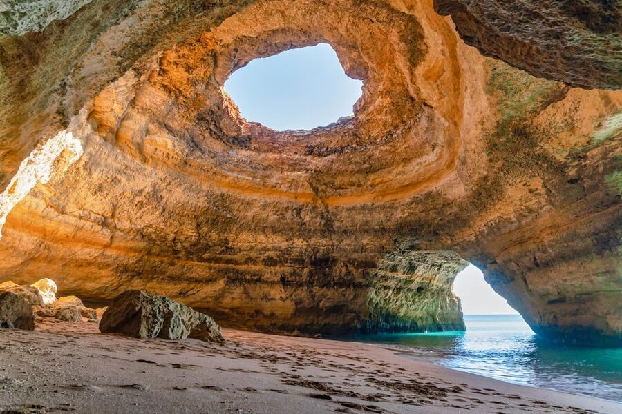 Benagil: Guided Kayaking Tour to the Benagil Cave - What to wear and carry
