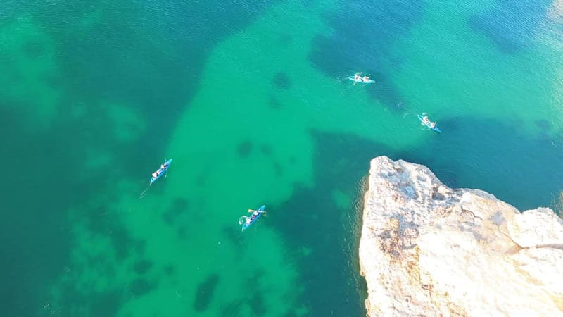 Benagil Kayak Tour: Explore Secret Caves with Licensed Guide - What the guides add to the experience