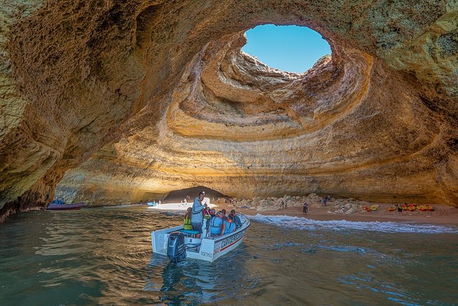 Benagil Long Boat tour (From Carvoeiro to Praia da Marinha) - Key points at a glance