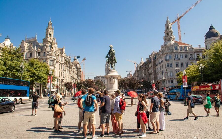 Best of Porto Guided Tour: Cruise & Wine Tasting - Boavista and Porto’s modern side