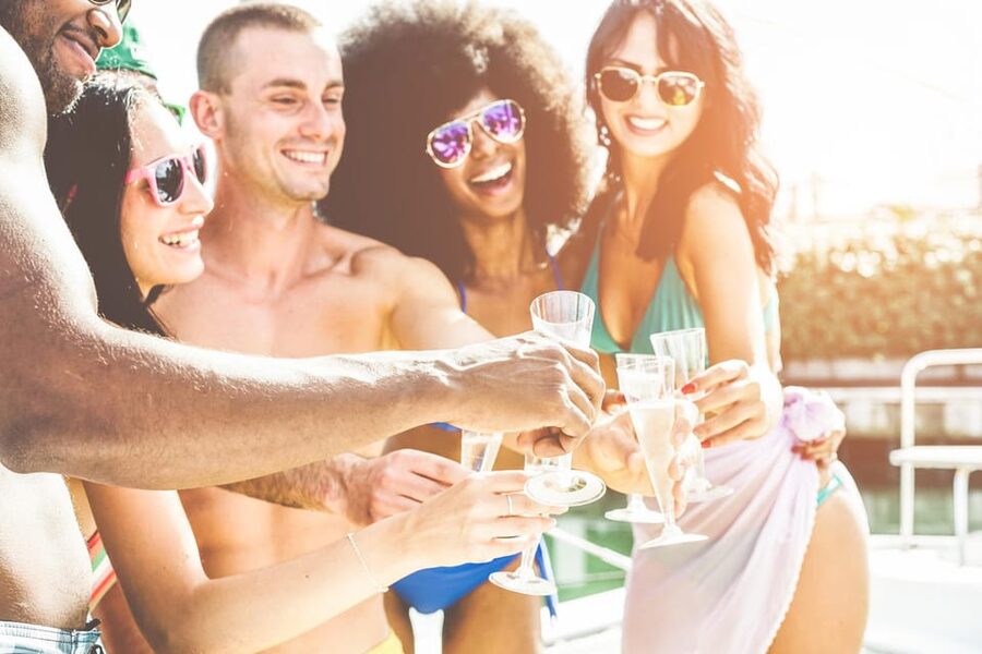 Boat Party to the Beach with Swimming Stops, DJ and Open Bar - Key points to know before you book
