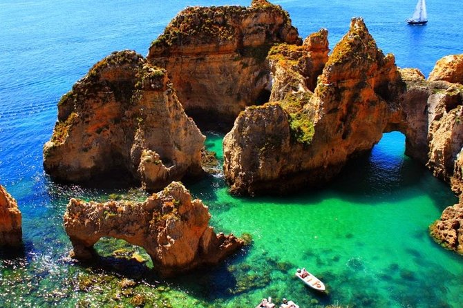 Boat trip to the grottos at Ponta da Piedade, Lagos - Why Ponta da Piedade is best seen from the water