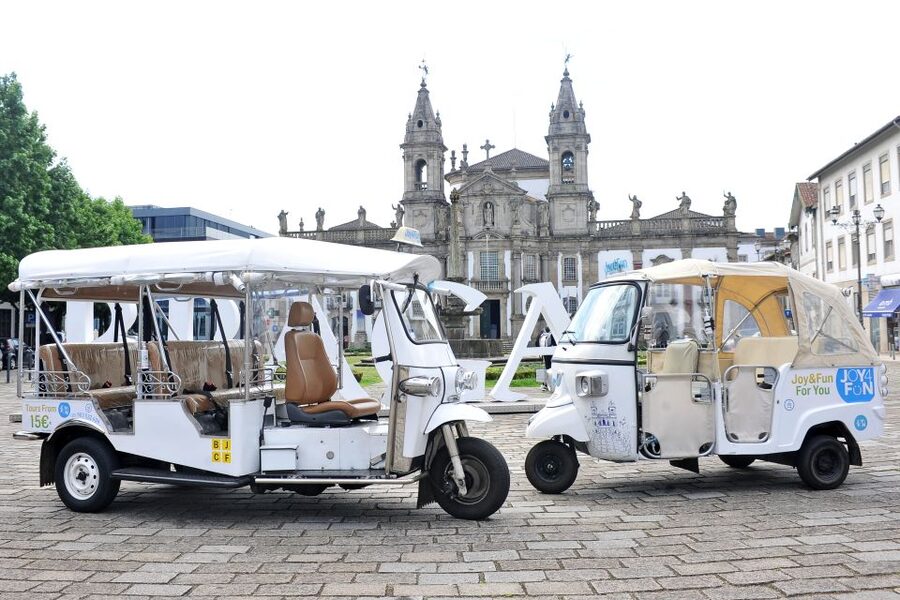 Braga: Tuk Tuk City Tour - Braga’s old center, church by church