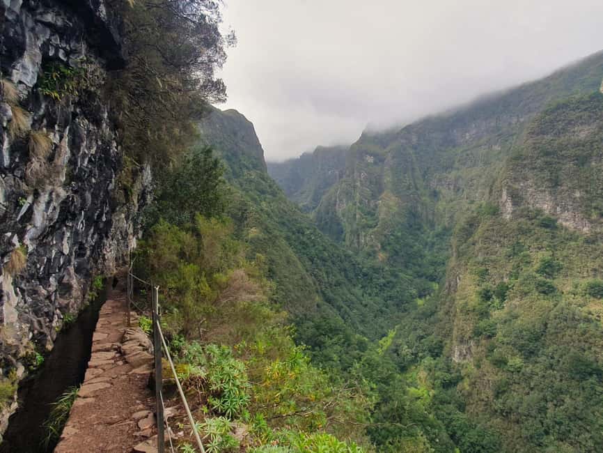 Caldeirão Verde: Queimadas PR9 Transfer and Self-Guided Hike - Queimadas Natural Park sets the mood