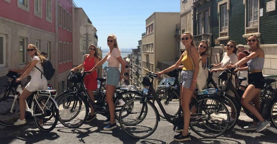 Central Lisbon 3-Hour Guided E-Bike Tour - The Tagus bike lane and Time Out Market