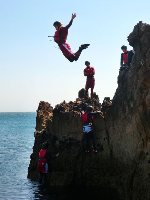 Coasteering Algarve: Cliff Jump, Swim & Climb in Sagres - Meeting at Coastline Algarve SUP & Coasteering