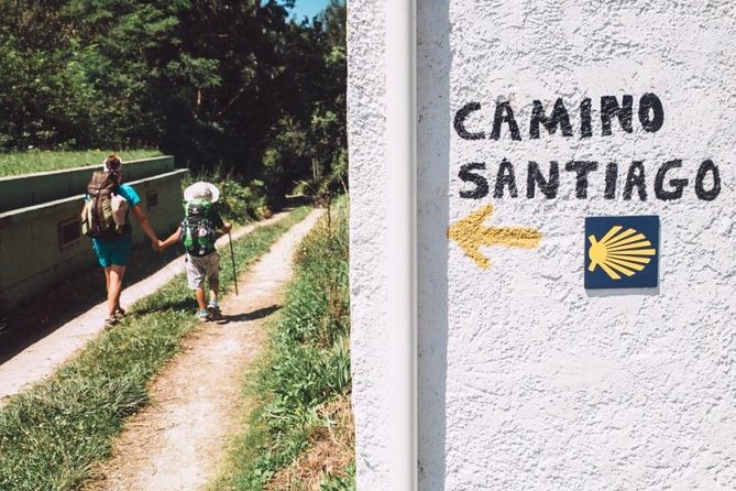 Day Trip from Porto to Santiago de Compostela and Valença - Galician food and the one-hour lunch stop
