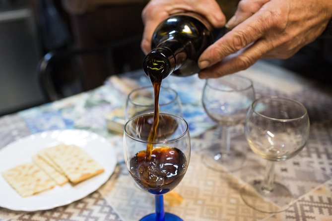 Douro Valley Small-Group Tour with Wine Tasting, Lunch and Boat - What the small group changes