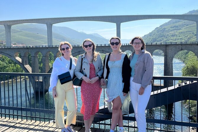 Douro Valley Tour - 3 Wine tastings, Lunch & river Cruise - Sabrosa brings the main meal and aged Port
