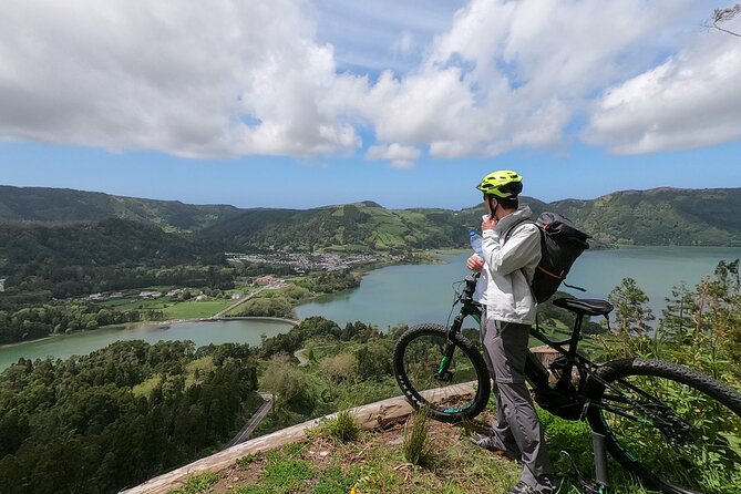 E-bike Sete Cidades- "All Mountain" bike program - A closer look at Sete Cidades village